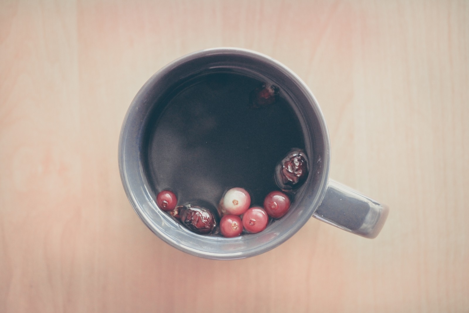 Berry Tea with Berries in it